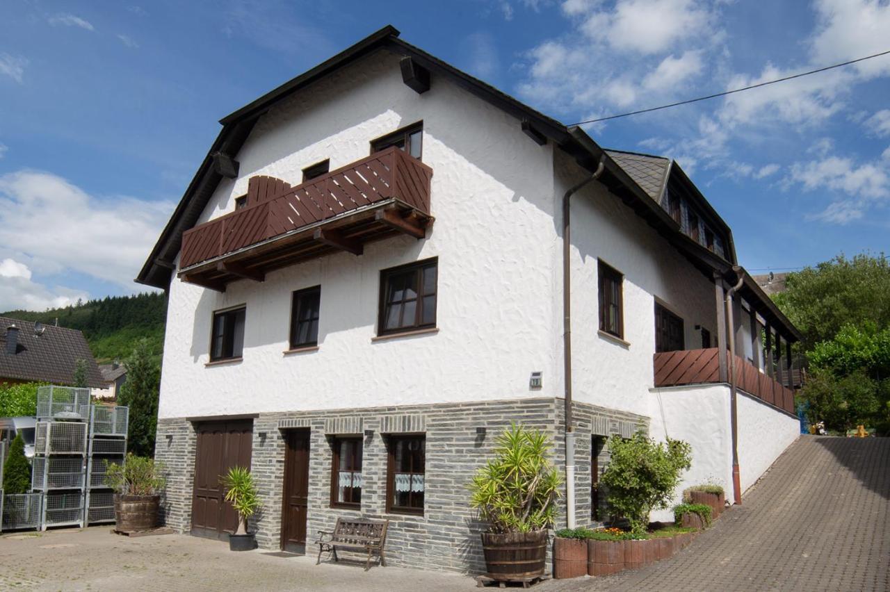 Weingut Christian Bucher Burg  エクステリア 写真